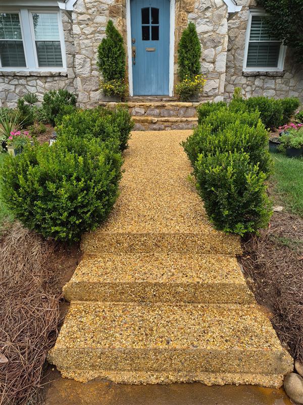 Exposed aggregate steps after cleaning